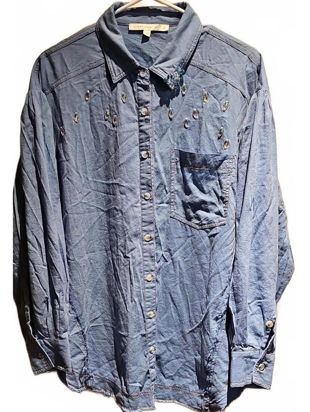 Altar'd State embellished button up  size M